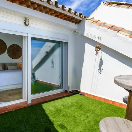 House Casa D'anvers, * אסטפונה