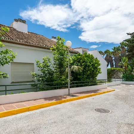 House Casa D'anvers, בית נופש אסטפונה